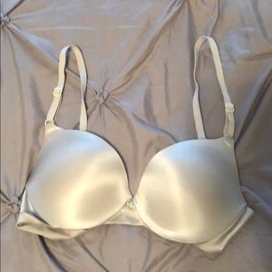 SUPER COMFY 36A Silky Push Up Bra